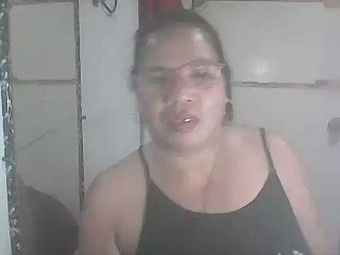 hotwet mama4uxx online show from 11, 2, 2025