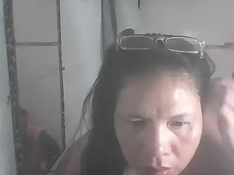 hotwet mama4uxx online show from 5, 3, 2025