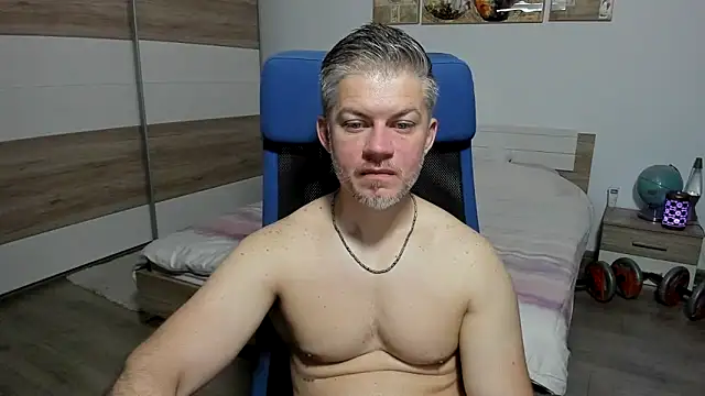Snapshot of RobbyShawz chatting on 27, 5, 2026 RobbyShawz online show from 27, 5, 2026