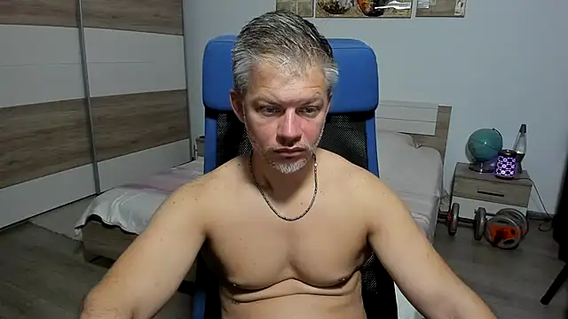 Snapshot of RobbyShawz chatting on 16, 7, 2026 RobbyShawz online show from 16, 7, 2026