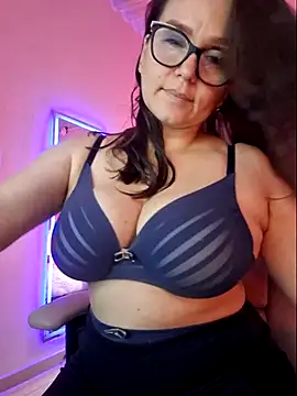 MariaPau 83 online show from 5, 11, 2025