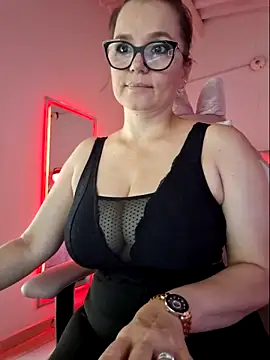 MariaPau 83 online show from 7, 2, 2026