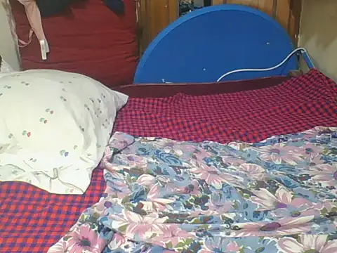 sexpetite online show from 13, 10, 2025