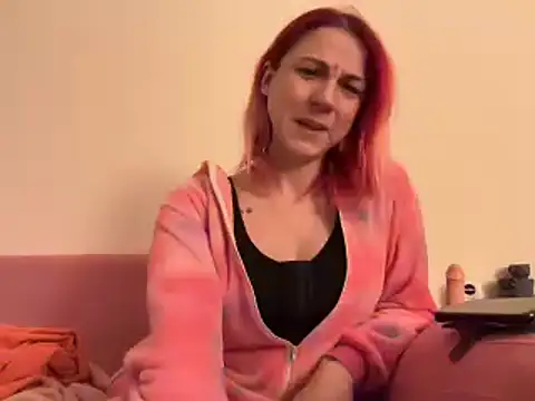 Nikky Divine online show from 3, 1, 2025