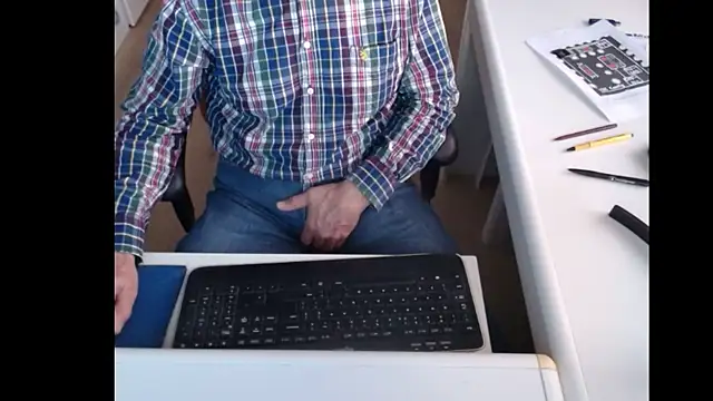 dutchpornking online show from 28, 2, 2025