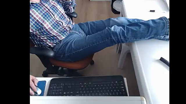 dutchpornking online show from 13, 3, 2025