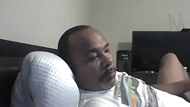 Snapshot of dababyboii chatting on 4, 7, 2026 dababyboii online show from 4, 7, 2026