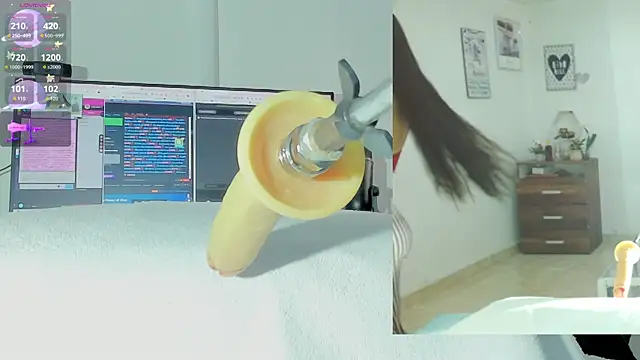 Snapshot of sofi_velez chatting on 17, 1, 2026 sofi velez online show from 17, 1, 2026