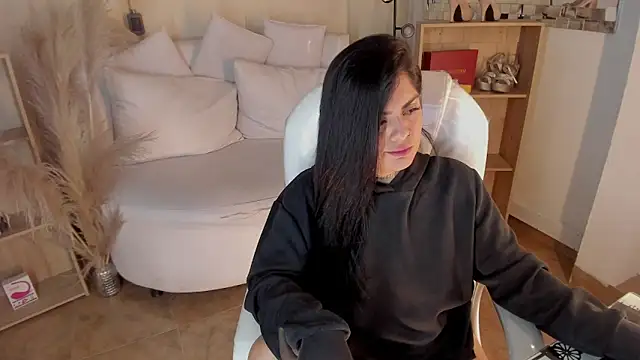 Snapshot of Catalinaa_martinez chatting on 8, 1, 2025 Catalinaa martinez online show from 8, 1, 2025