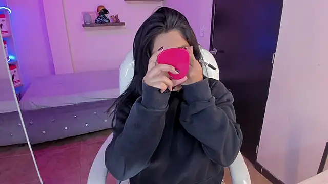 Snapshot of Catalinaa_martinez chatting on 17, 1, 2025 Catalinaa martinez online show from 17, 1, 2025