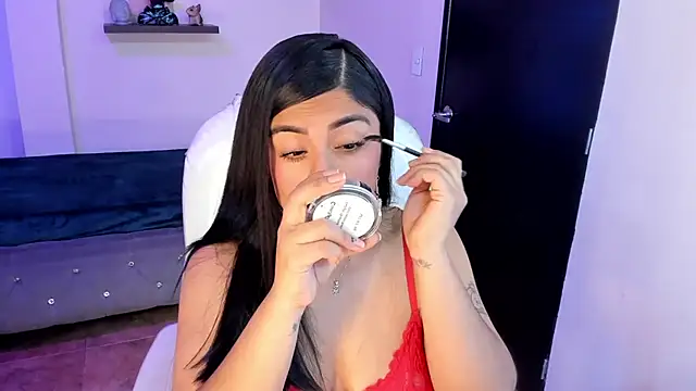 Snapshot of Catalinaa_martinez chatting on 28, 2, 2025 Catalinaa martinez online show from 28, 2, 2025