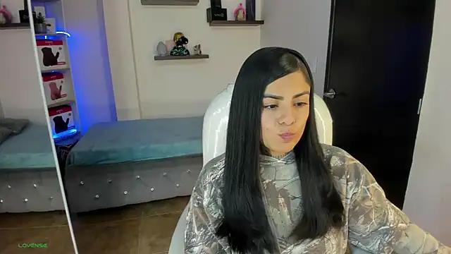 Snapshot of Catalinaa_martinez chatting on 22, 3, 2025 Catalinaa martinez online show from 22, 3, 2025