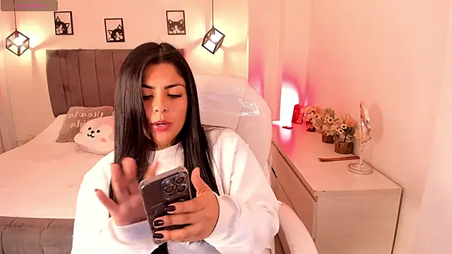 Snapshot of Catalinaa_martinez chatting on 12, 9, 2025 Catalinaa martinez online show from 12, 9, 2025