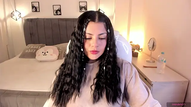 Snapshot of Catalinaa_martinez chatting on 18, 9, 2025 Catalinaa martinez online show from 18, 9, 2025