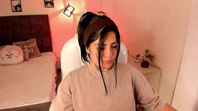 Snapshot of Catalinaa_martinez chatting on 1, 10, 2025 Catalinaa martinez online show from 1, 10, 2025