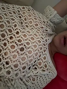 Snapshot of Prettylilgirll chatting on 3, 7, 2026 Prettylilgirll online show from 3, 7, 2026