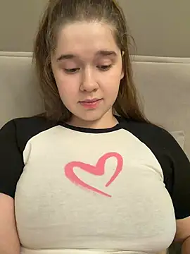 HornyGirlH online show from 3, 7, 2026