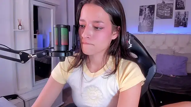 Amaia Daniells online show from 4, 2, 2025