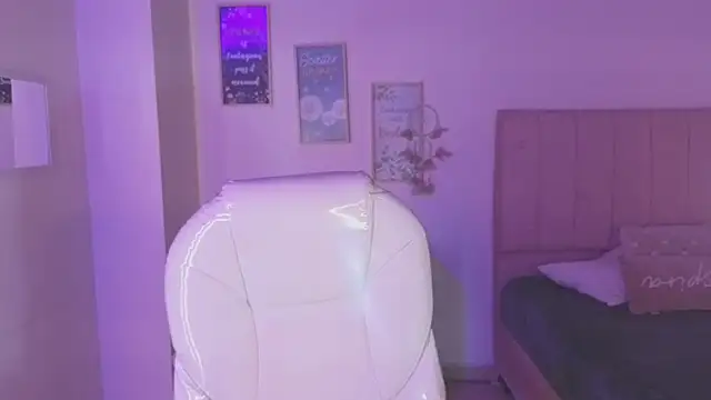 Amaia Daniells online show from 20, 9, 2025