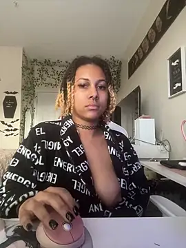 goddessxdreaxo online show from 25, 10, 2025