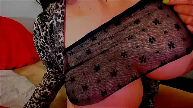 Conny hot3 online show from 2, 2, 2025