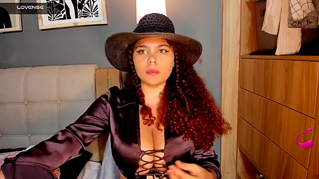 Snapshot of Ash_milk chatting on 22, 6, 2026 Ash milk online show from 22, 6, 2026