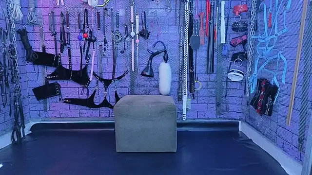 PANDORANEZZ online show from 11, 10, 2025