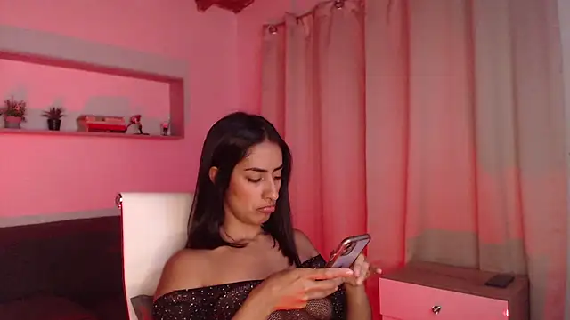 Brown skin11 online show from 13, 12, 2024