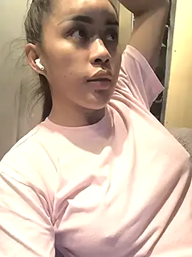 QuiinMollyXxX online show from 26, 2, 2025