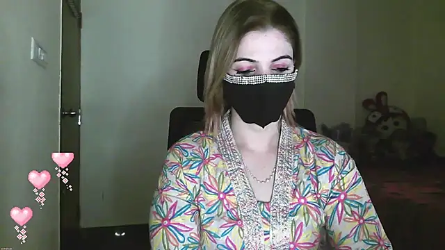 Cute Sonii online show from 18, 12, 2025