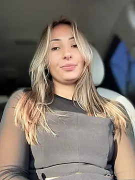 Snapshot of YOUR-KARINA chatting on 16, 3, 2025 YOUR-KARINA online show from 16, 3, 2025