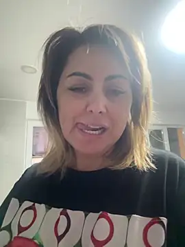 Snapshot of Emma_roqueen chatting on 8, 12, 2024 Emma roqueen online show from 8, 12, 2024