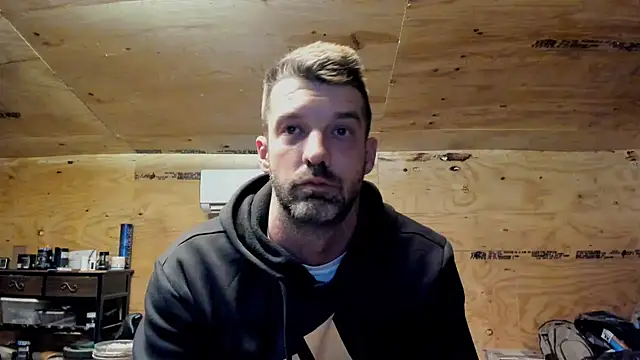 Snapshot of Kenny_Kyle chatting on 1, 2, 2025 Kenny Kyle online show from 1, 2, 2025
