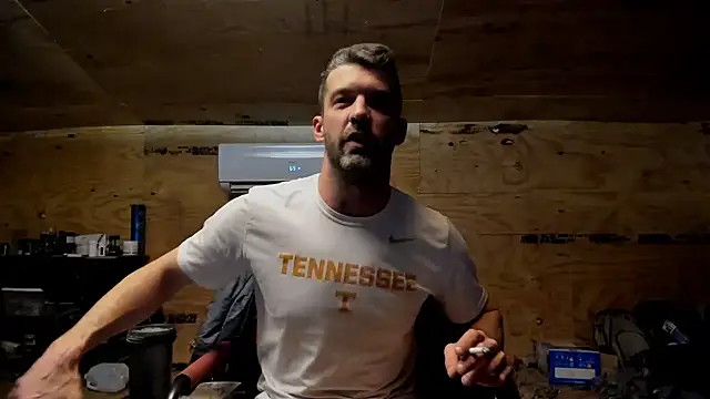 Snapshot of Kenny_Kyle chatting on 2, 2, 2025 Kenny Kyle online show from 2, 2, 2025