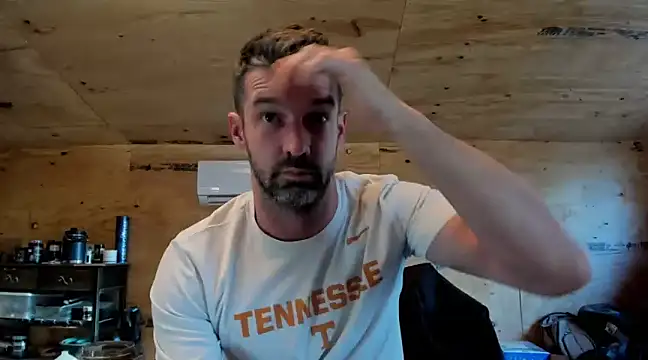 Snapshot of Kenny_Kyle chatting on 2, 2, 2025 Kenny Kyle online show from 2, 2, 2025