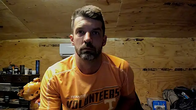 Snapshot of Kenny_Kyle chatting on 5, 2, 2025 Kenny Kyle online show from 5, 2, 2025