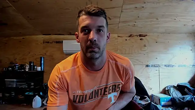 Snapshot of Kenny_Kyle chatting on 8, 2, 2025 Kenny Kyle online show from 8, 2, 2025