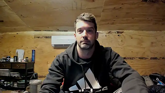 Snapshot of Kenny_Kyle chatting on 21, 2, 2025 Kenny Kyle online show from 21, 2, 2025