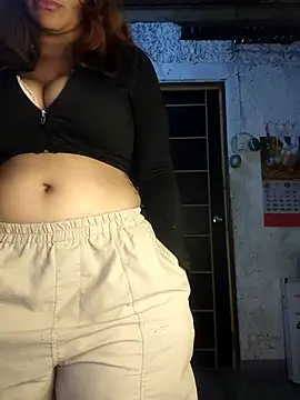 SexyFriends  online show from 4, 4, 2026