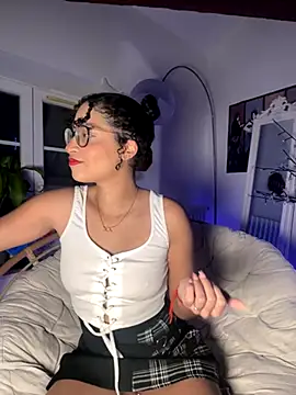 Lauyako online show from 19, 11, 2025