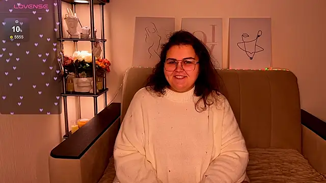 Curvy Jane online show from 12, 12, 2024