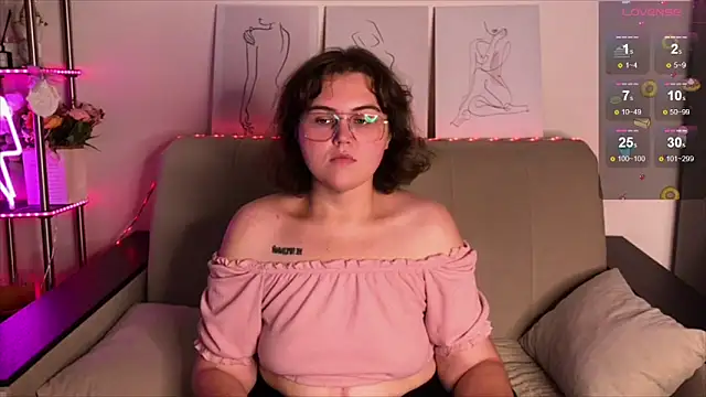 Curvy Jane online show from 17, 9, 2025