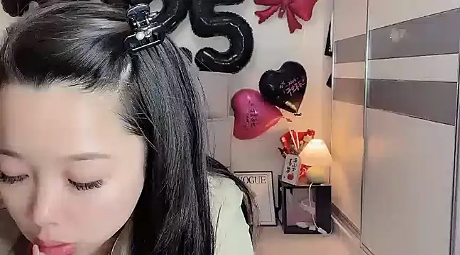 Snapshot of kk_lele chatting on 5, 2, 2025 kk lele online show from 5, 2, 2025