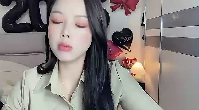 Snapshot of kk_lele chatting on 5, 2, 2025 kk lele online show from 5, 2, 2025