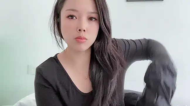 Snapshot of kk_lele chatting on 14, 2, 2025 kk lele online show from 14, 2, 2025