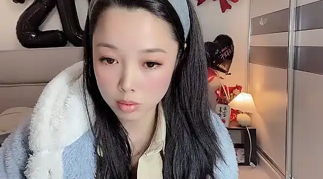 Snapshot of kk_lele chatting on 17, 2, 2025 kk lele online show from 17, 2, 2025