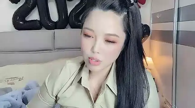 Snapshot of kk_lele chatting on 19, 2, 2025 kk lele online show from 19, 2, 2025