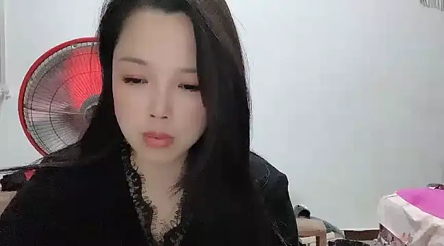 Snapshot of kk_lele chatting on 19, 2, 2025 kk lele online show from 19, 2, 2025