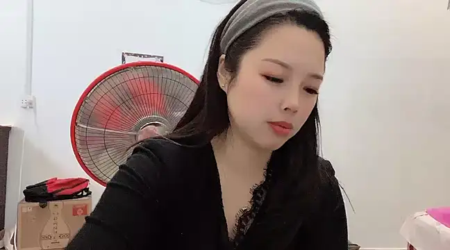 Snapshot of kk_lele chatting on 20, 2, 2025 kk lele online show from 20, 2, 2025