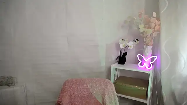 SweetPrincess  online show from 17, 3, 2026